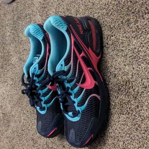 Nike Air Max Torch 4 Running Shoes